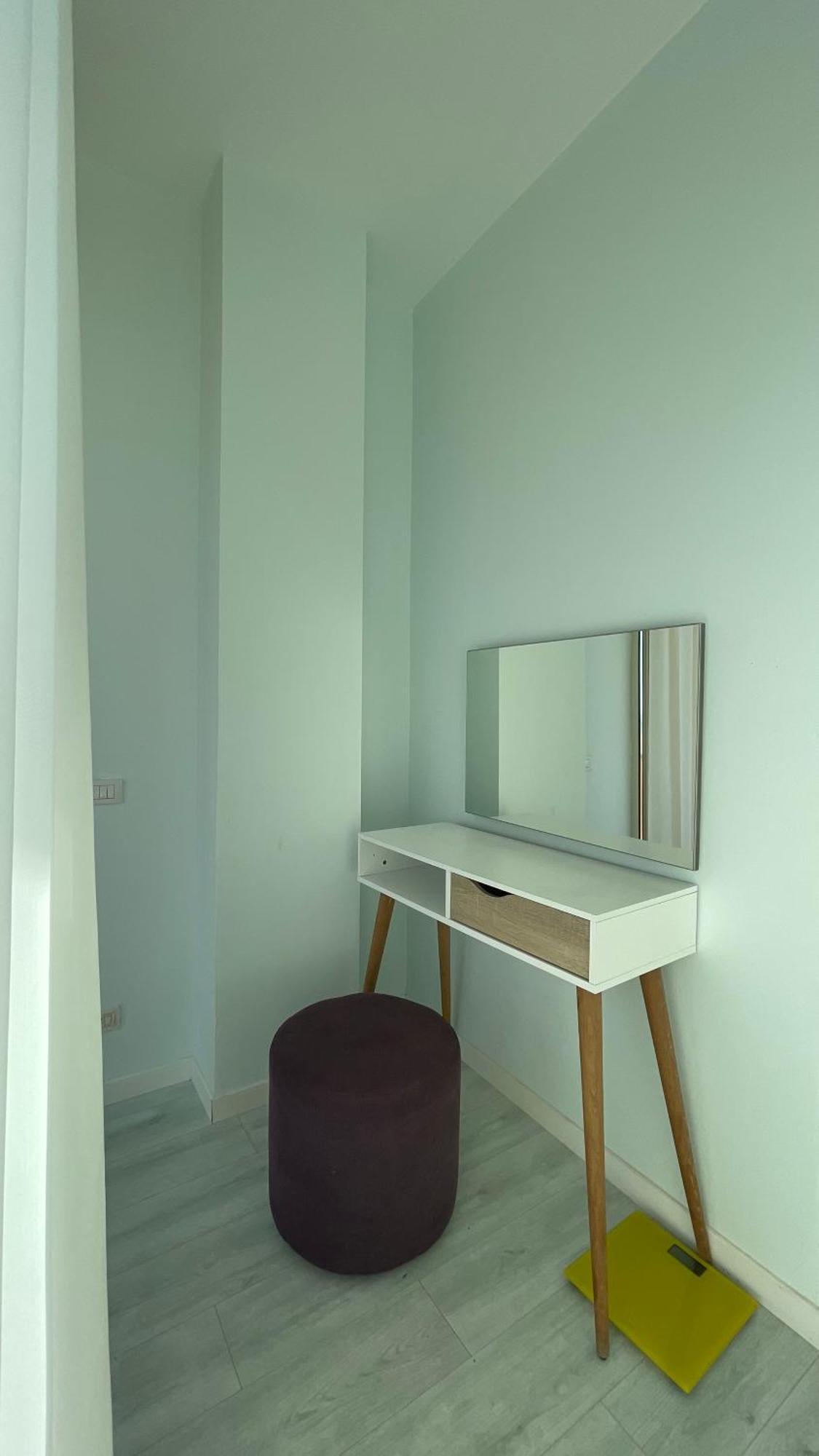 Four C Three Bedroom Big Deluxe 35 Apartamento Palasë